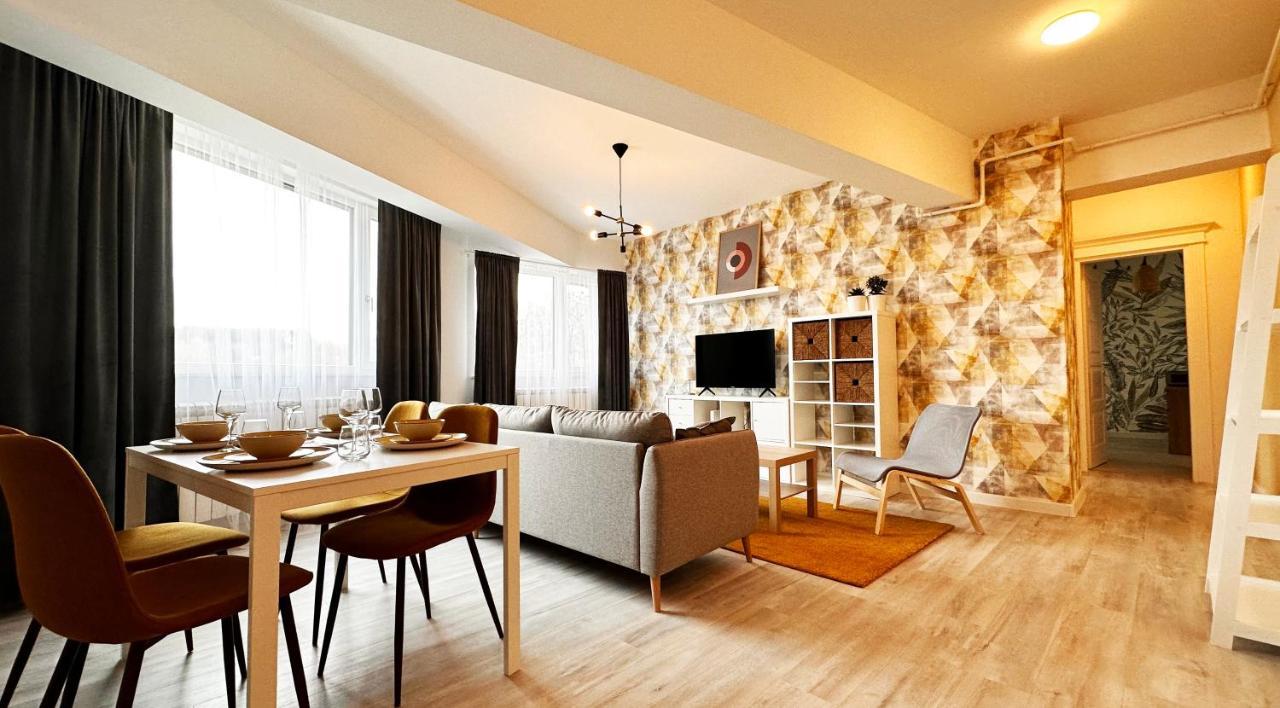 Cubrio Apartments Venetia Яссы Экстерьер фото